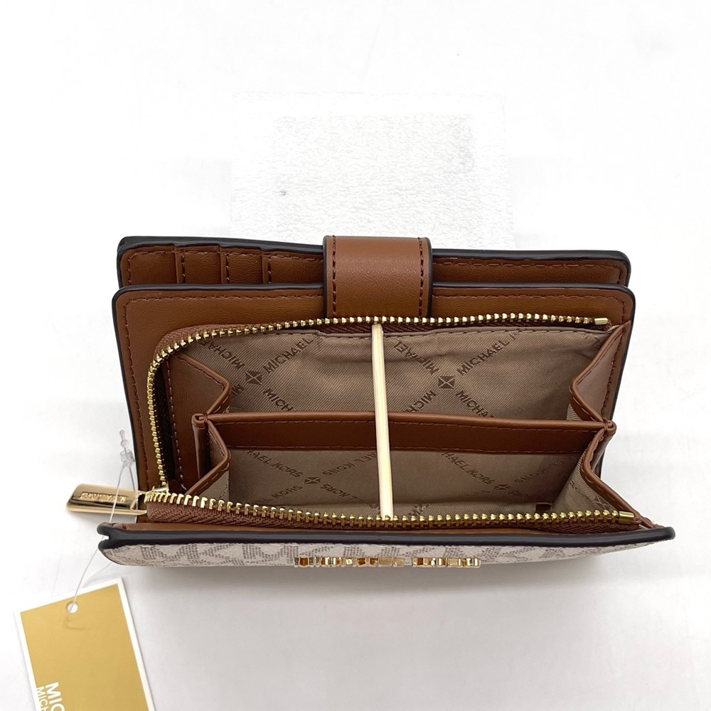 Michael Kors Medium Bifold Zip Corner Wallet - Picture 7 of 8